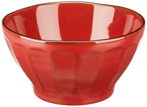熱々を入れるなら陶器製。素手で抱えて持ってもOK