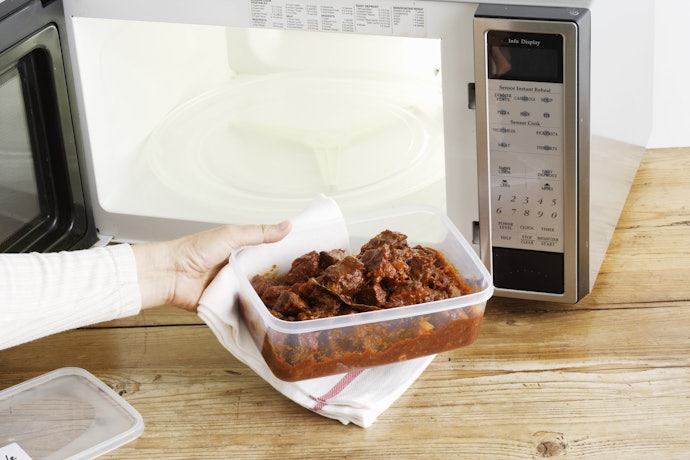 スチーム機能のあるレンジなら、蒸し料理も手軽に作れる