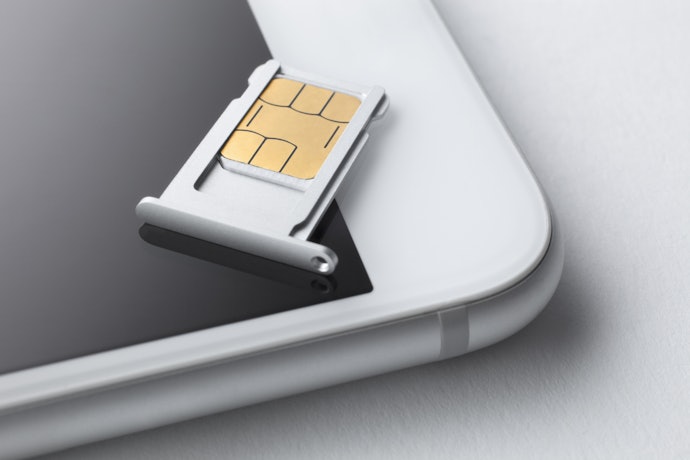 SIMカードを利用する場合