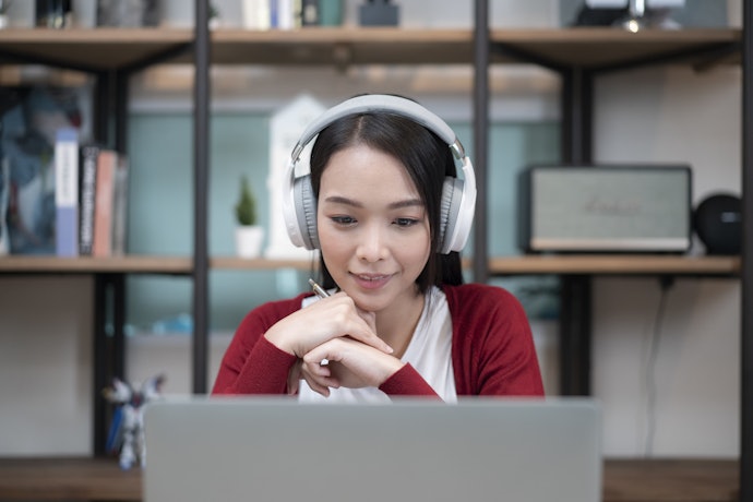 オンライン版の音声サポートがあれば発音も学べる
