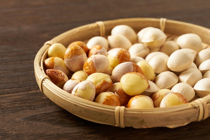 おやつや夜食など少量の盛りつけには20cm前後を選択しよう