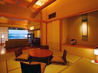 ゆったり過ごしたいカップルや夫婦には温泉旅館がぴったり