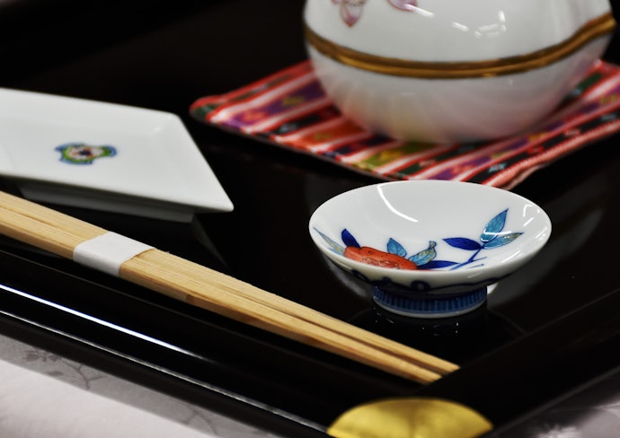 形に残る特別な思い出作りや贈答用なら、伝統工芸品も検討しよう