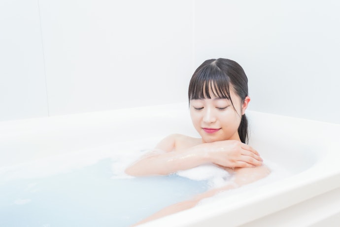 肌をつるつるにしたいなら「炭酸水素ナトリウム(重曹)」
