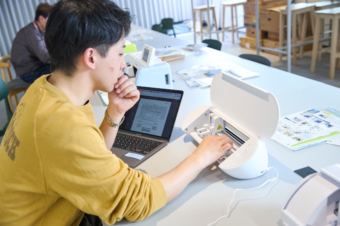 純正ソフトの操作性もまずまず良好。パソコンを使い慣れているならとっつきやすい
