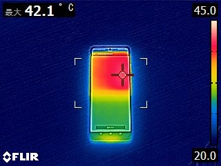 高性能なぶん多少は発熱する。使いすぎに要注意