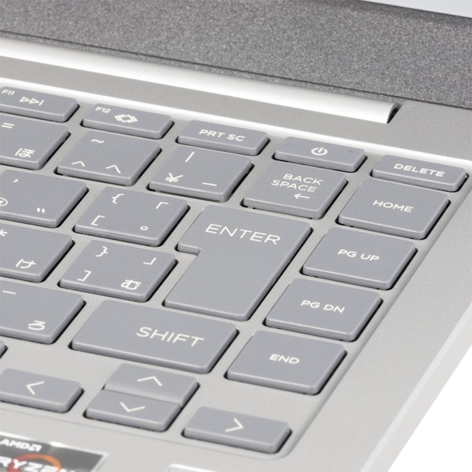 HP 14-em0003AUを徹底レビュー!実際に使ってわかったよい点・気 HP 14-em0003AUを徹底レビュー!実際に使ってわかったよい点・気
