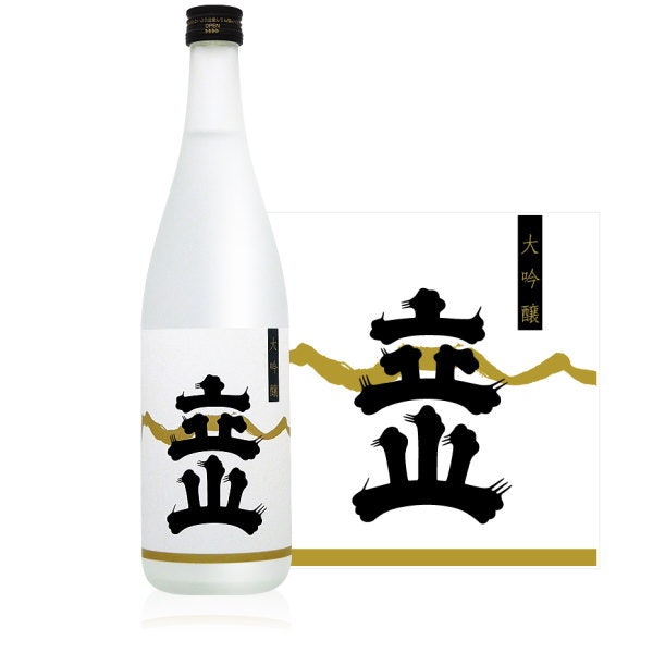 華やかな香りとすっきりとした味わいを堪能するなら、大吟醸酒・吟醸酒