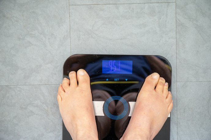 ダイエット目的のトレーニングなら、発汗性のあるサウナスーツタイプ