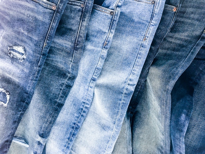 好きなデニム生地でできたものを選ぶことが大切!