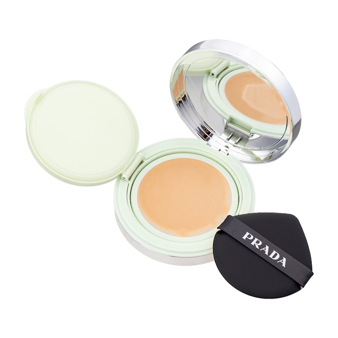 プラダ リヴィール メッシュ クッション LC5 クッションファンデ プラダ リヴィール メッシュ クッション LC5 クッションファンデ