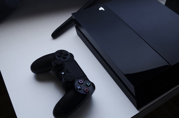 自宅でのんびり楽しみたい人はPS4・PC対応作品を