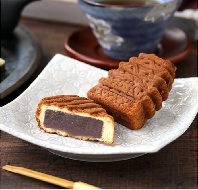 姫路城モチーフのお菓子やグッズなら、ひと目で姫路らしさを伝えられる
