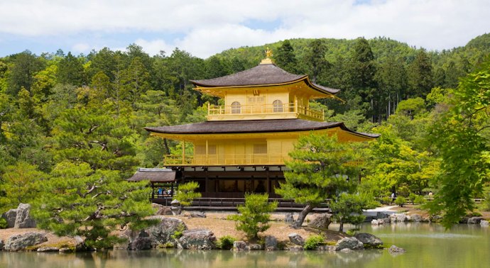 京都エリアで歴史ある神社仏閣を訪れよう