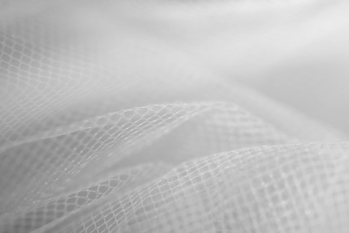装着時の蒸れを防ぐには、通気性に優れたメッシュがぴったり