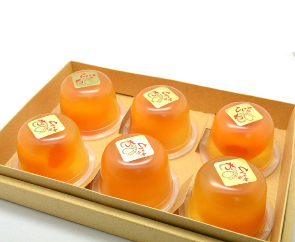 手土産には、そのままでも食べられるカップタイプが便利