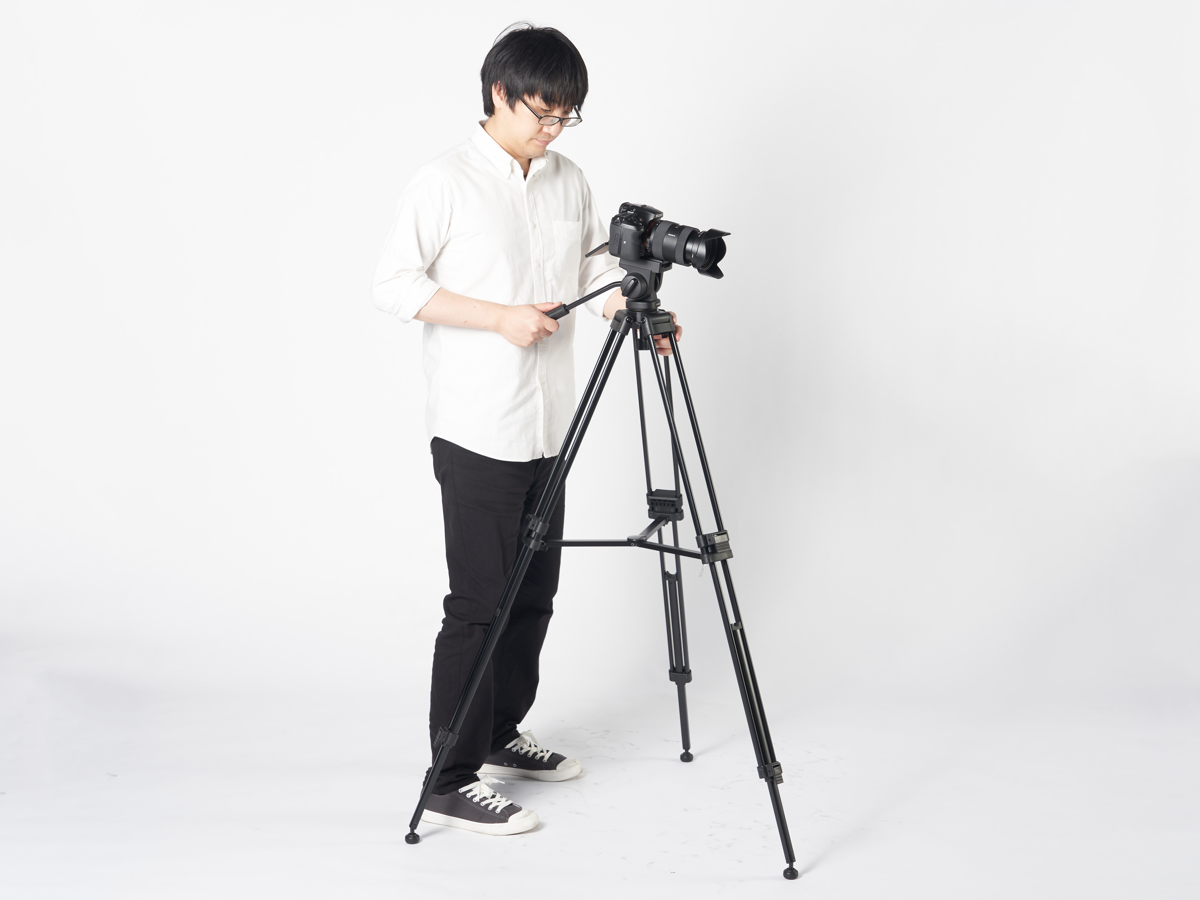 ビデオ・フォト用三脚 Amazon | 三脚 ビデオカメラ三脚 一脚可変式 ビデオカメラ 一眼