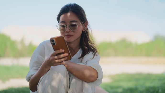 パソコンやスマホを長時間使う人は、40%前後のものを