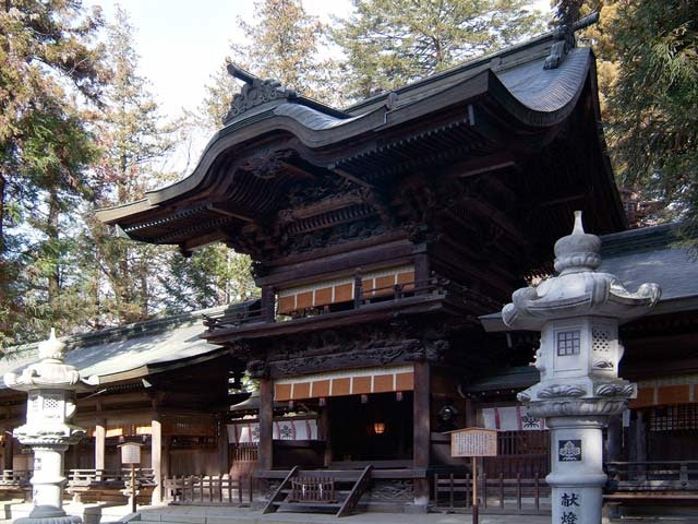 車で移動するなら諏訪インター近くをチェック