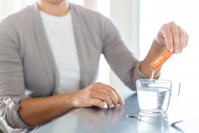 個包装の顆粒スティック:外食先や職場へ持ち運びたい人に