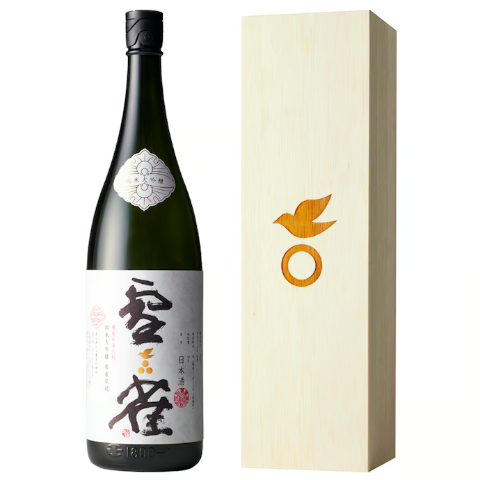 淡麗さのなかにコクを求めるなら、雪雀酒造。代表銘柄は「雪雀」