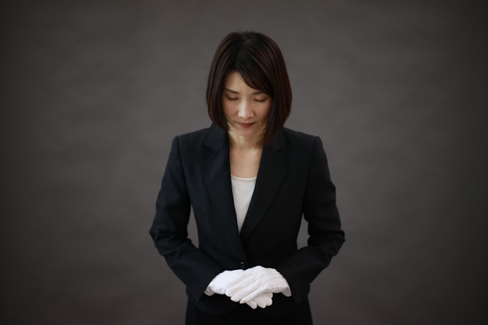 はじめての喪主・施主で不安なら葬儀を専門に行う「専門葬儀社」を選ぼう