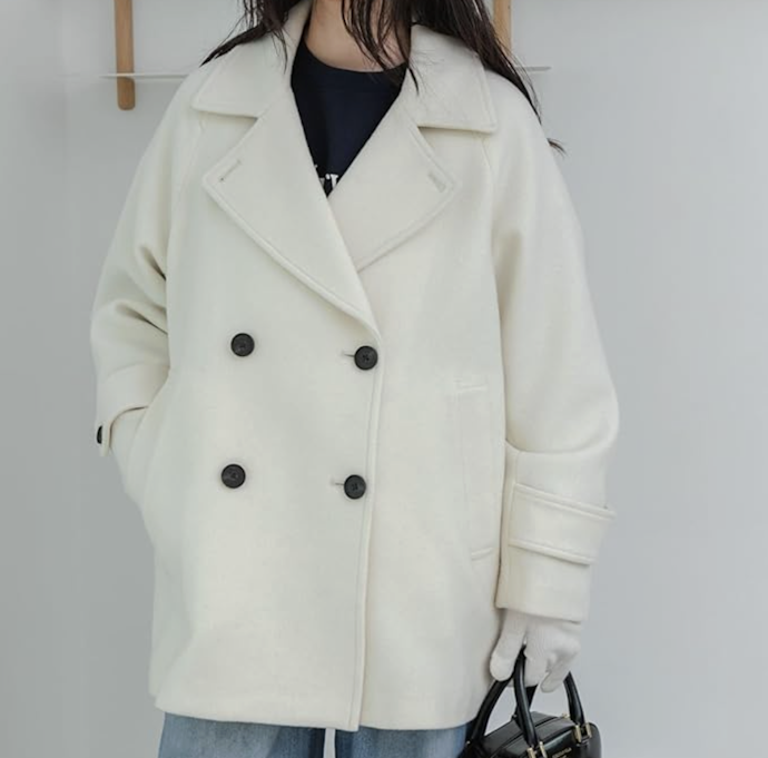 上品な質感・温かさを重視する人は、ウールをチョイス