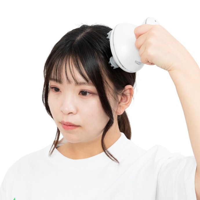 頭皮を心地よくほぐしたい人に。シンプル機能で使いやすい