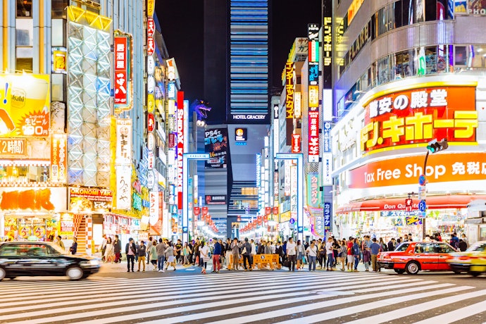新宿エリア:ショッピングを楽しみたいなら要チェック。高速バス利用者にも
