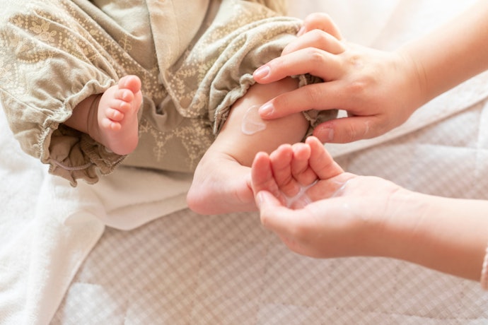 うるおい補給も兼ねたい人は、保湿成分を配合したものに注目しよう