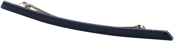 はじめてバレッタを買うなら、汎用性の高いまっすぐな形状がおすすめ