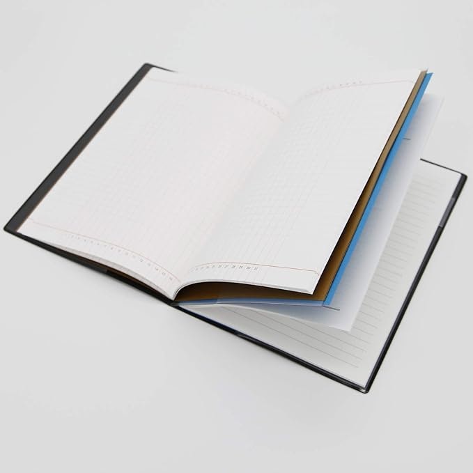 ノートを使い分けたいなら、複数冊収納できるものが狙い目