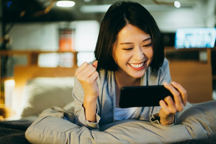 マイペースに1人で遊ぶときはオフラインアプリを。Bluetooth対戦型も!