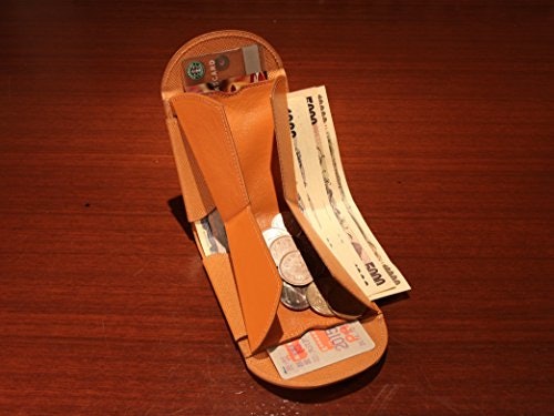 ほかにはない形で選ぶなら、個性的なCartolare(カルトラーレ)に注目