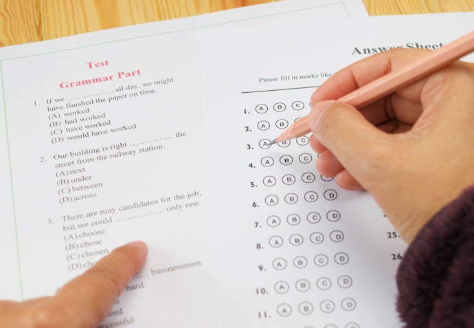 TOEIC・TOEFL・英検対策なら、中~上級者向けの辞典が好適