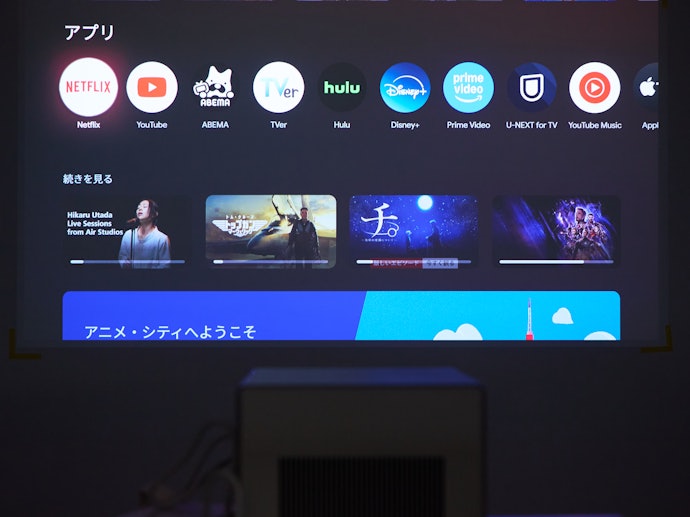 Google TVに対応。iPhone・Androidのミラーリングもでき、さまざまな映像を楽しめる