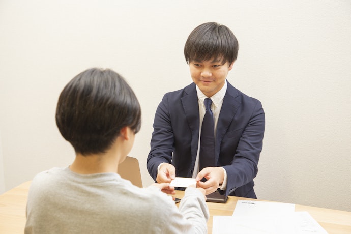 知識と経験の豊富さが最重要。「勤続年数1年」が最低ライン