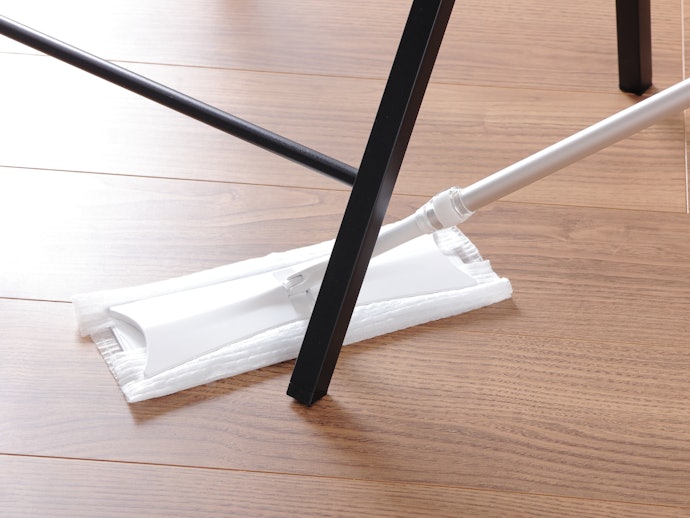 小回りが利き、家具の奥深くまでスムーズに掃除できる
