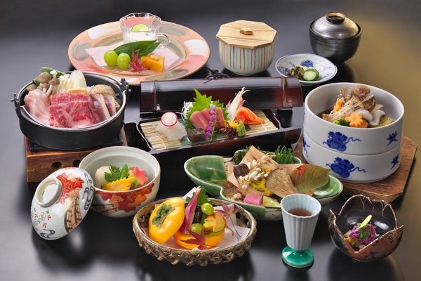プライベートな空間でゆっくり食事をしたいなら、部屋食プランがぴったり