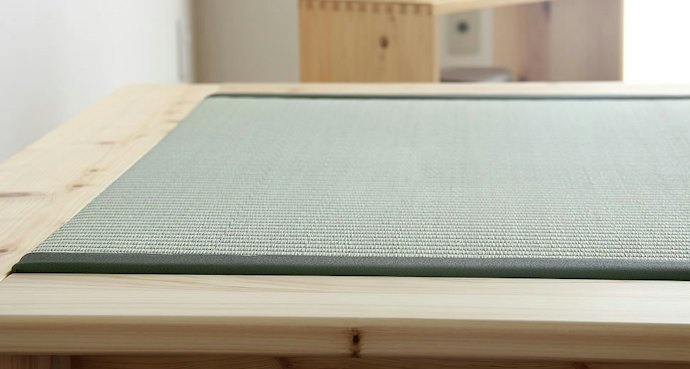 自然の風合いを楽しみたいなら、国産のイグサを使用したものを選ぼう