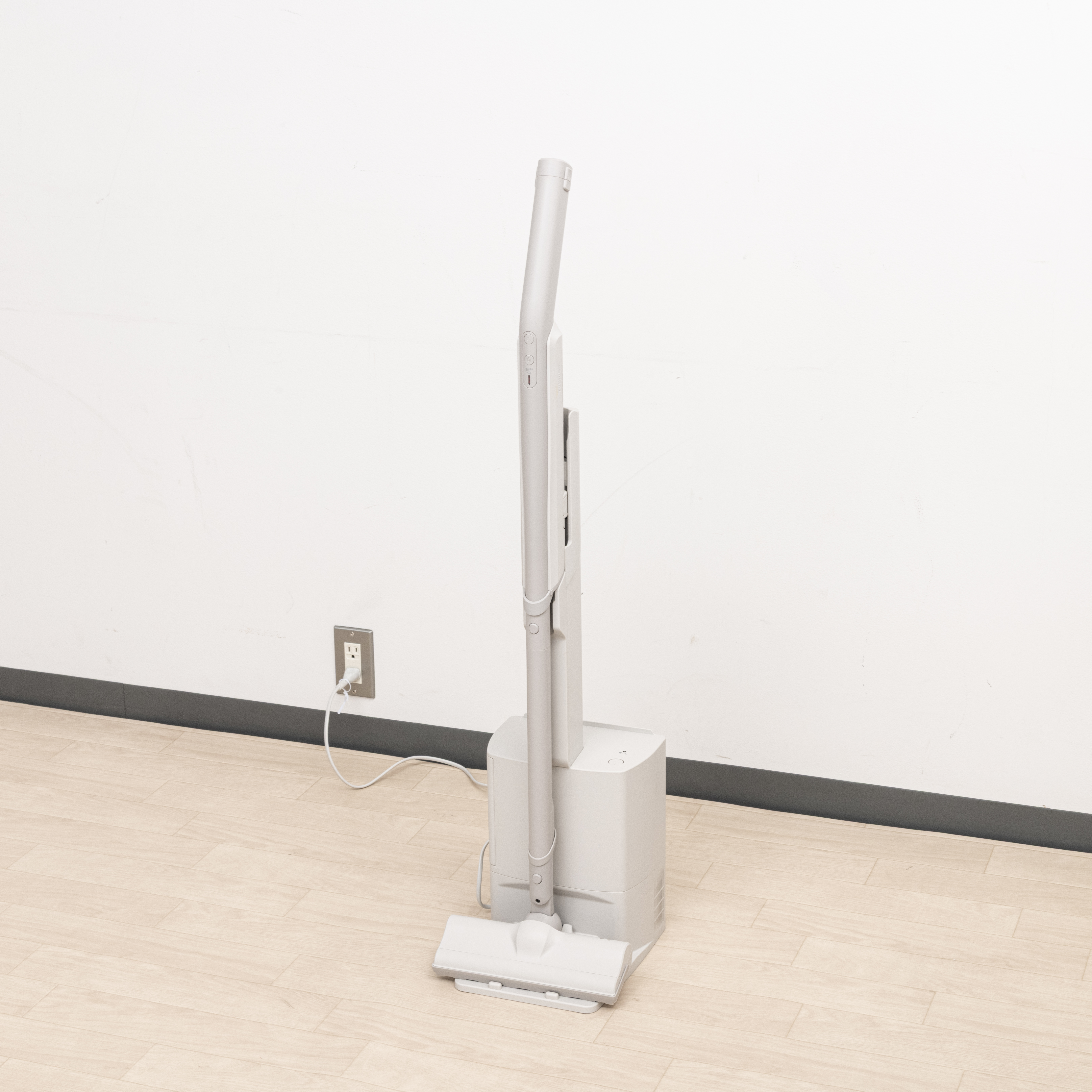 東芝ライフスタイル トルネオ コードレスクリーナー VC-SL130DS-Cの