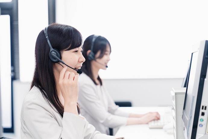 電話でも解約手続きが可能