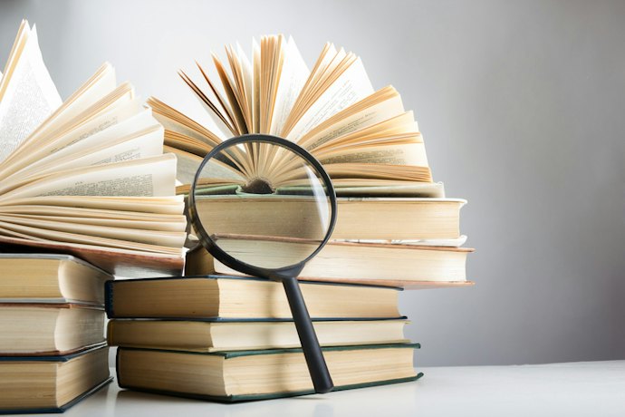 幅広いテクニックが必要なら、すぐに調べられる辞書タイプも便利