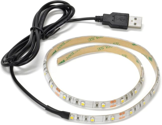 車内を装飾するなら、USBかシガーソケットから給電するものが便利