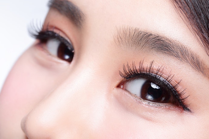 ナチュラルに見せたいなら平行眉がぴったり