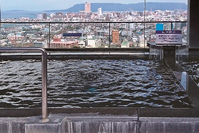 のんびりお風呂に浸るなら温泉のある宿がおすすめ