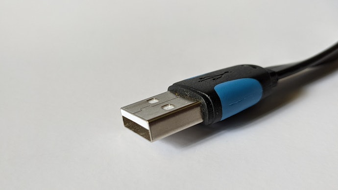 PCとの接続には、USB Type-A端子搭載ケーブルを選ぶのが一般的
