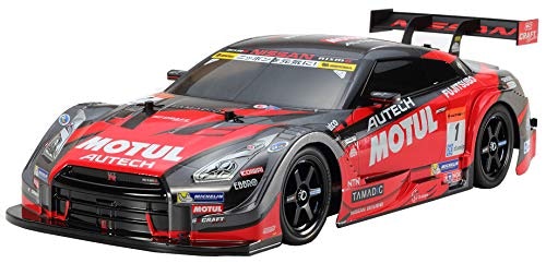 室内や舗装された路面で走らせるなら、オンロード車を選択