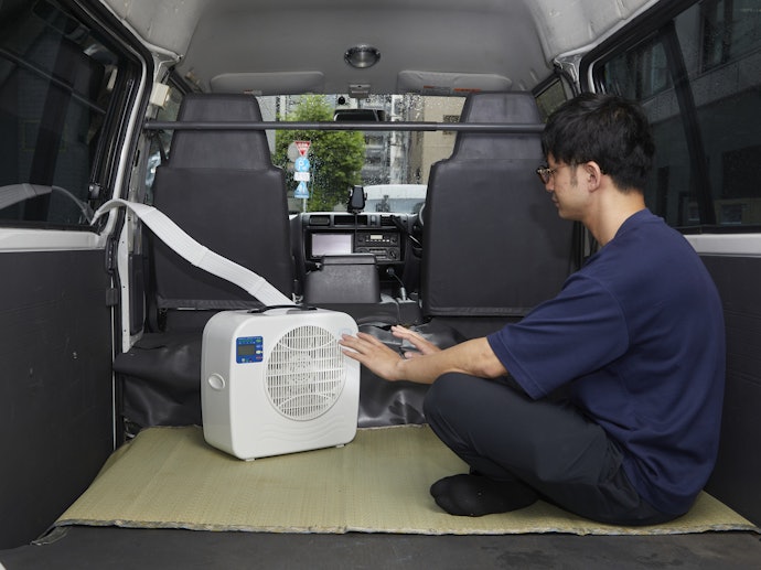アウトドア用なら省電力かつ携帯性に優れる「ポータブルクーラー」