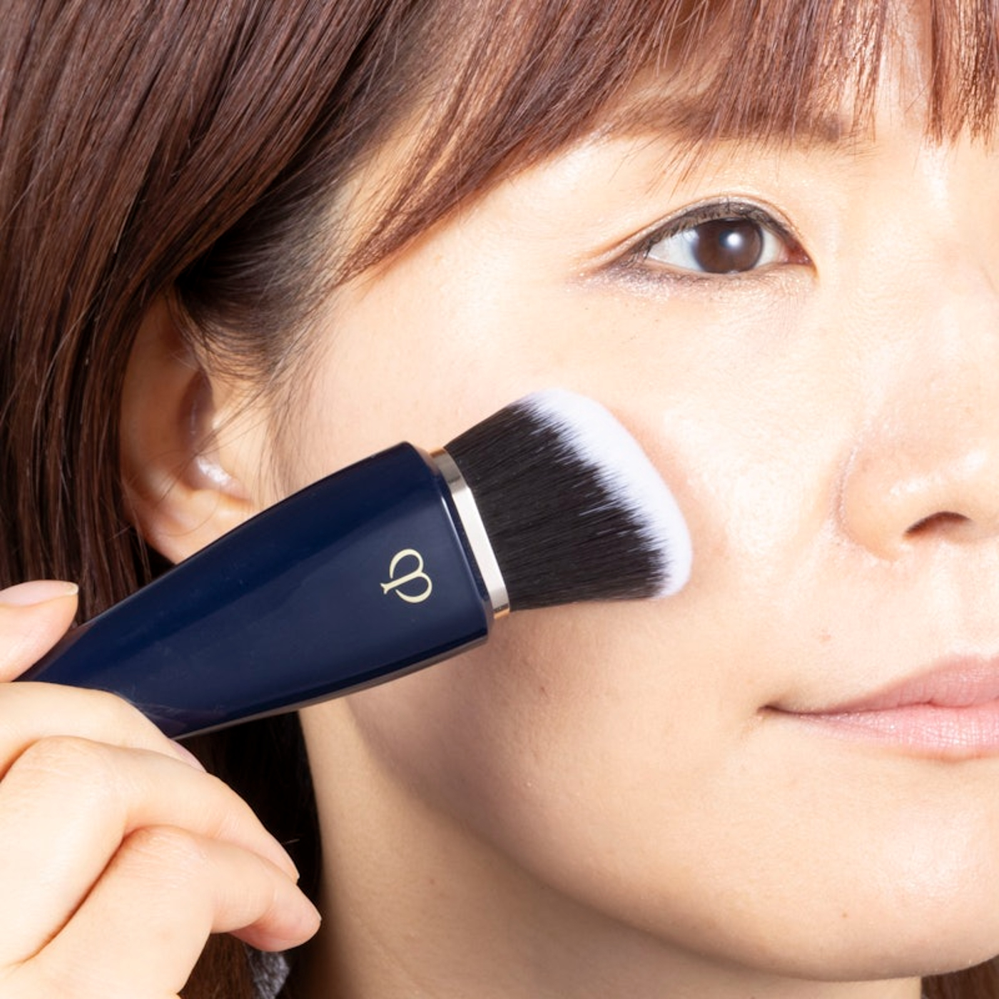 クレドポーボーテ　パンソー H クレ・ド・ポー ボーテ パンソーH タンフリュイド&クレームの